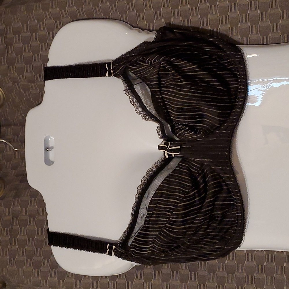 Fantasie Black Pinstripe Bra 30G